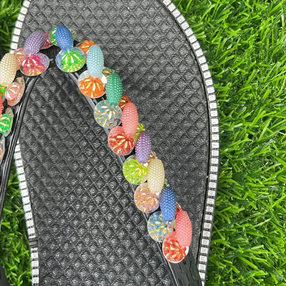 Black Beaded Flip Flops size 9.5 - Picture 6 of 9